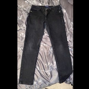 Black Skinny Jeans